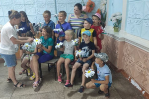 «Под семейным зонтиком». 